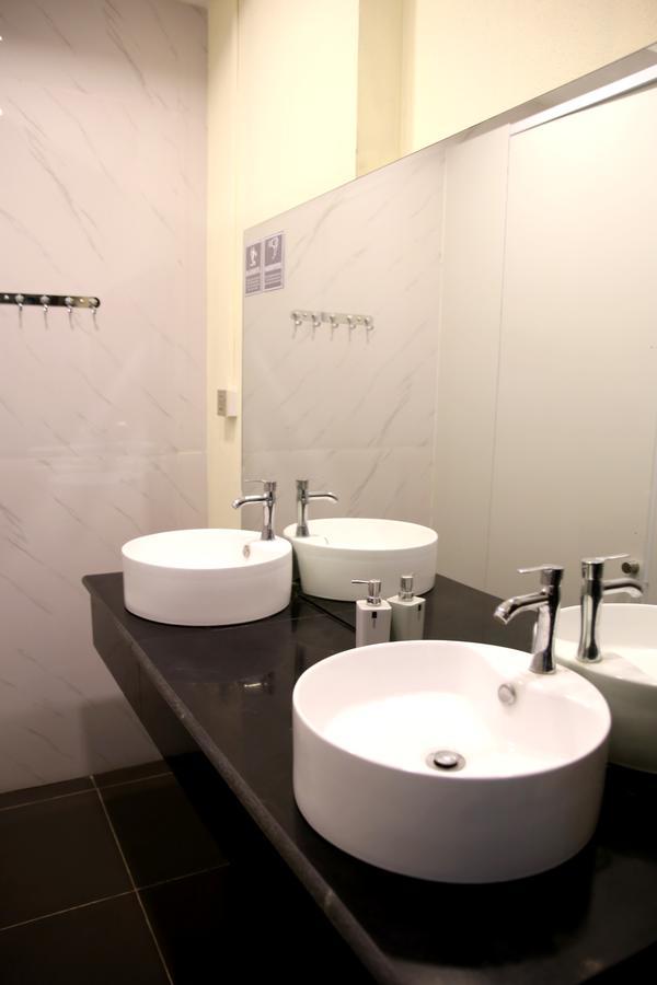 Mansion Hostel Μανταλέι Εξωτερικό φωτογραφία